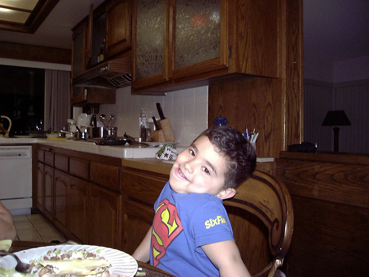 andrew20011108-01